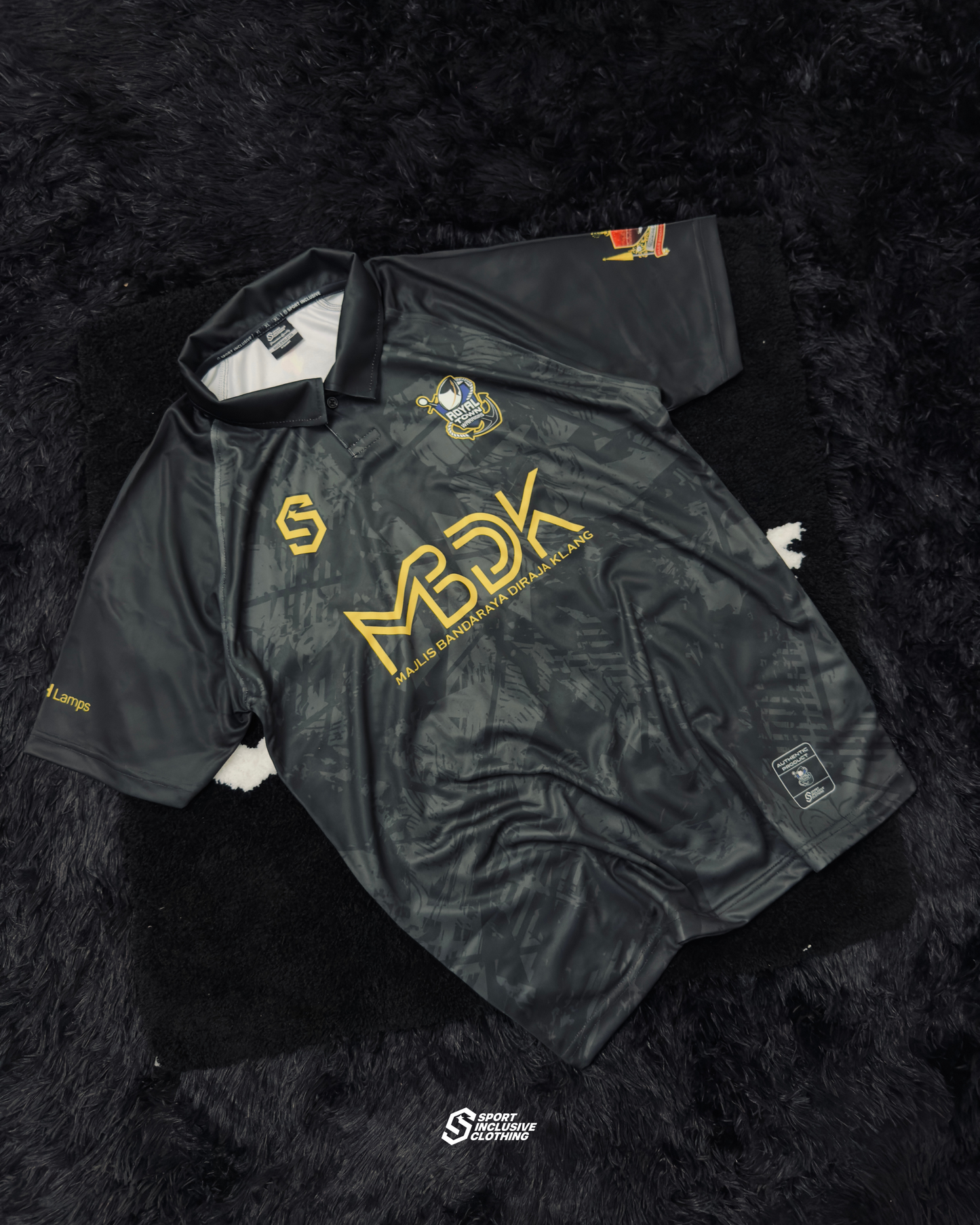 RTW JERSEY PLAYER CUTTING